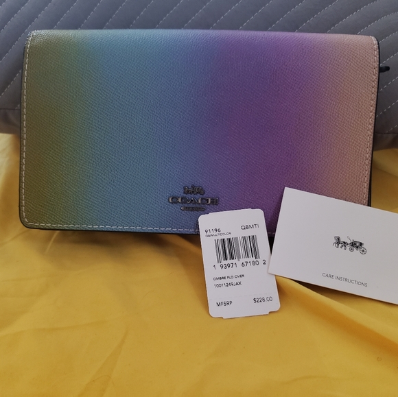 Coach Purses - Picture 6 of 6